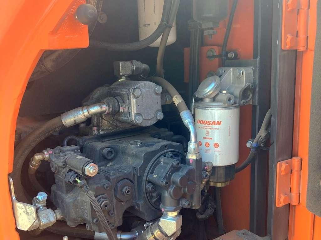 Doosan DX140LCR- Photo 10