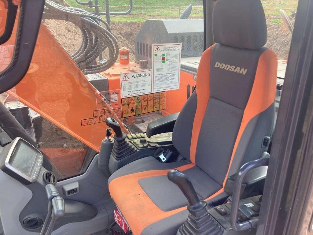 Doosan DX140LCR- Photo 6