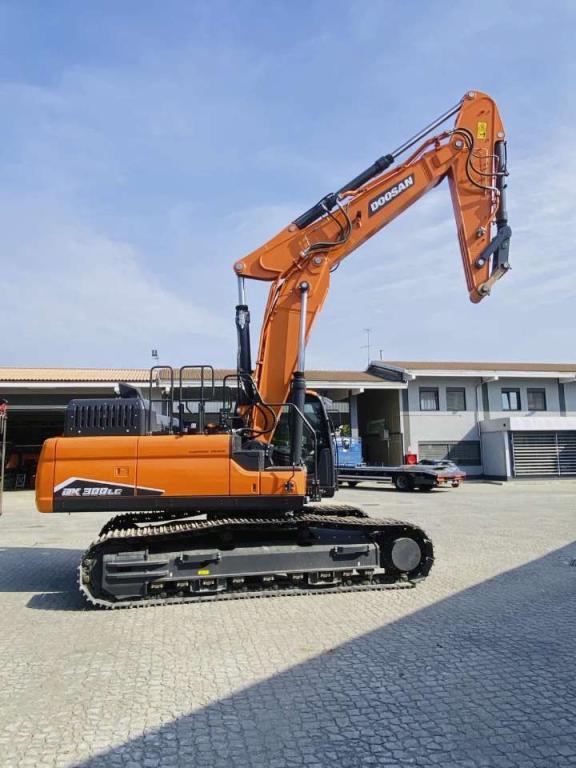 Doosan dx300- Photo 2