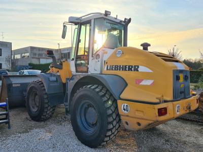 Liebherr L524