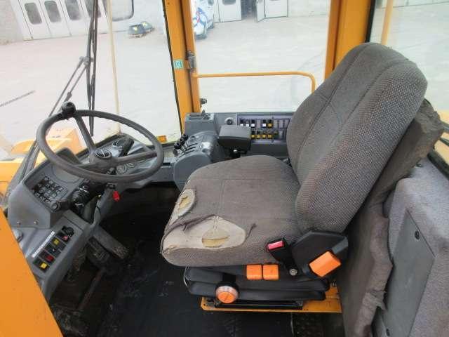 Volvo L120 C- Photo 19